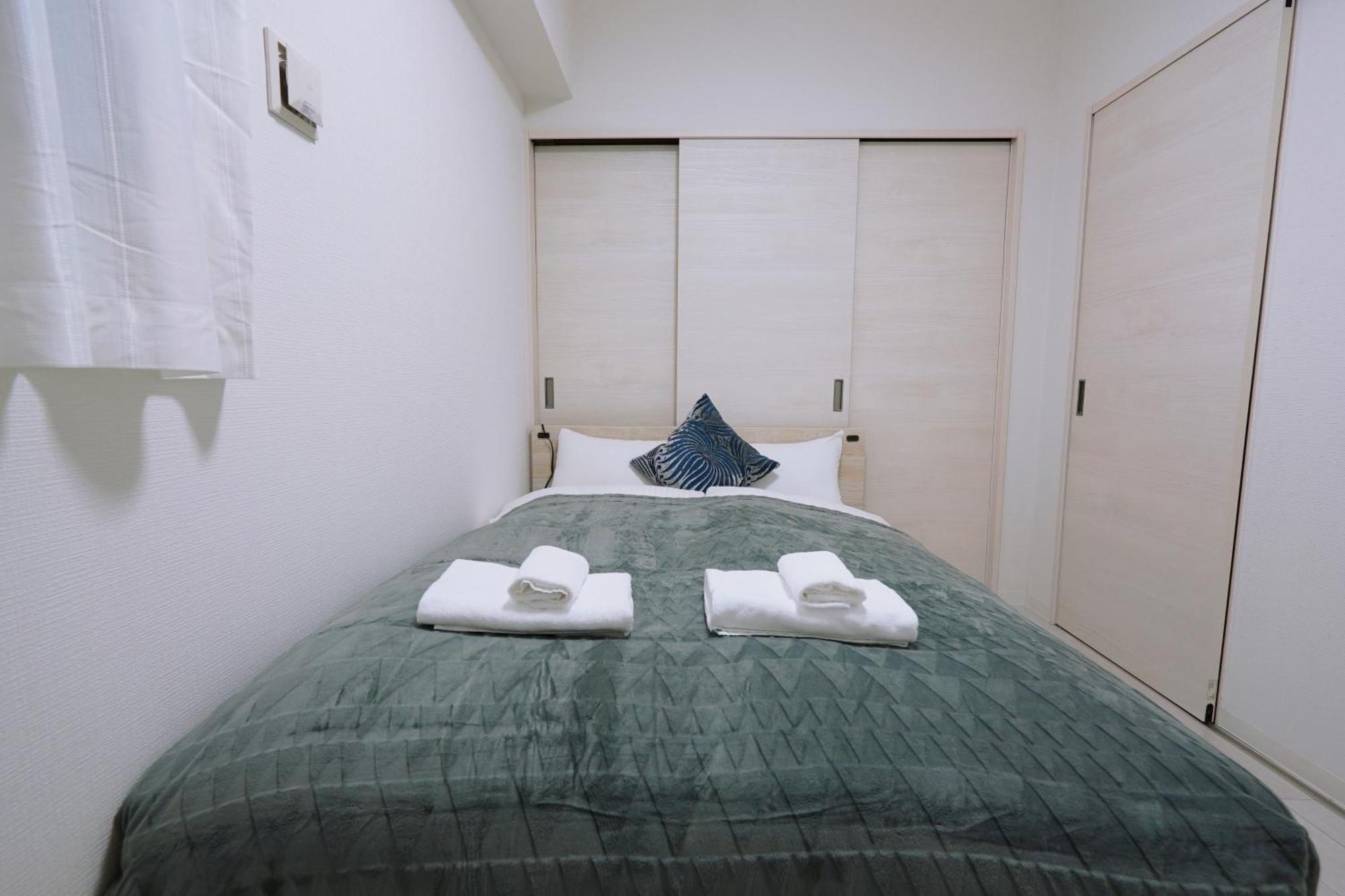 Dotonbori Royal II Apartment Osaka Exterior photo