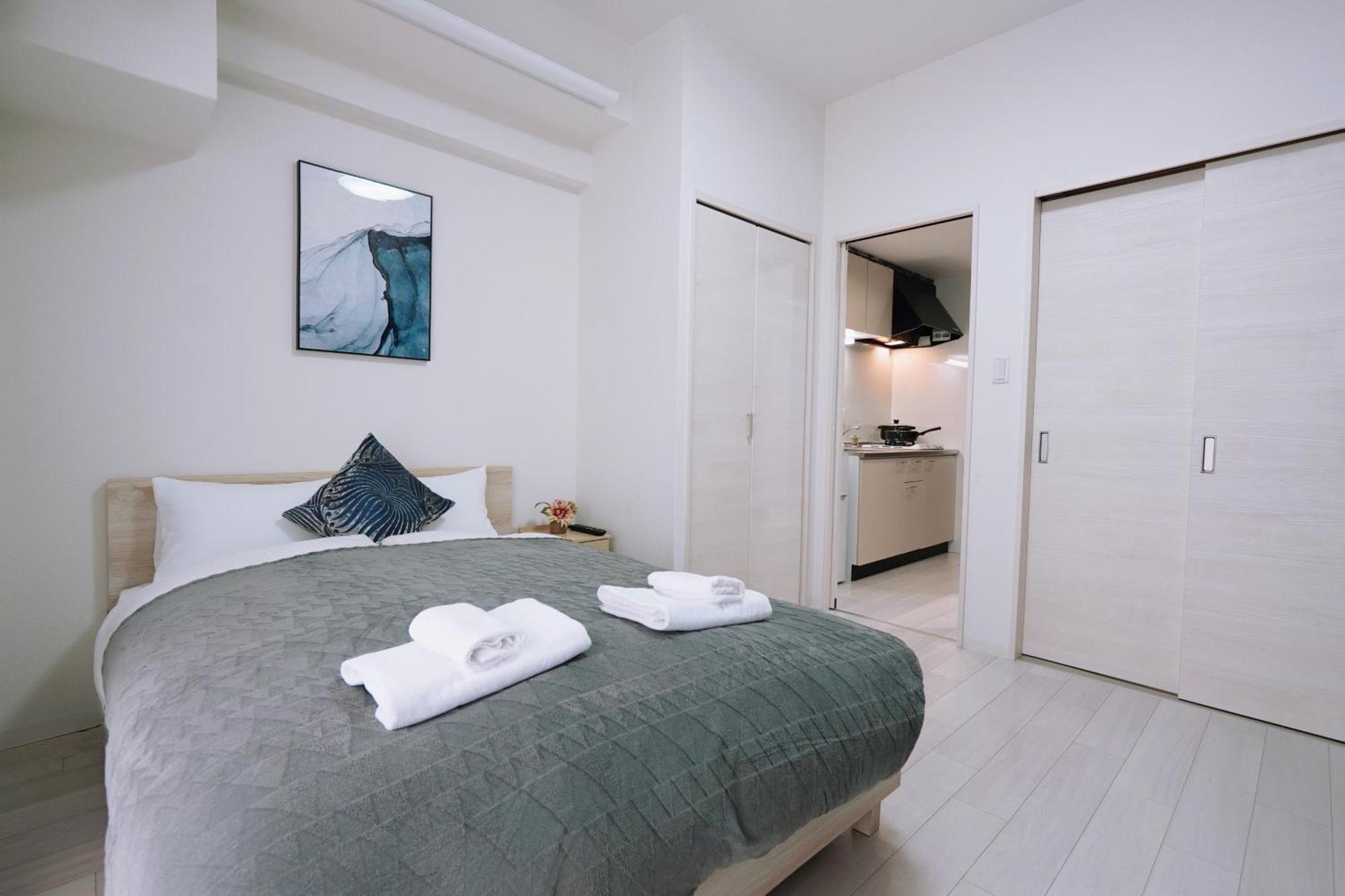 Dotonbori Royal II Apartment Osaka Exterior photo