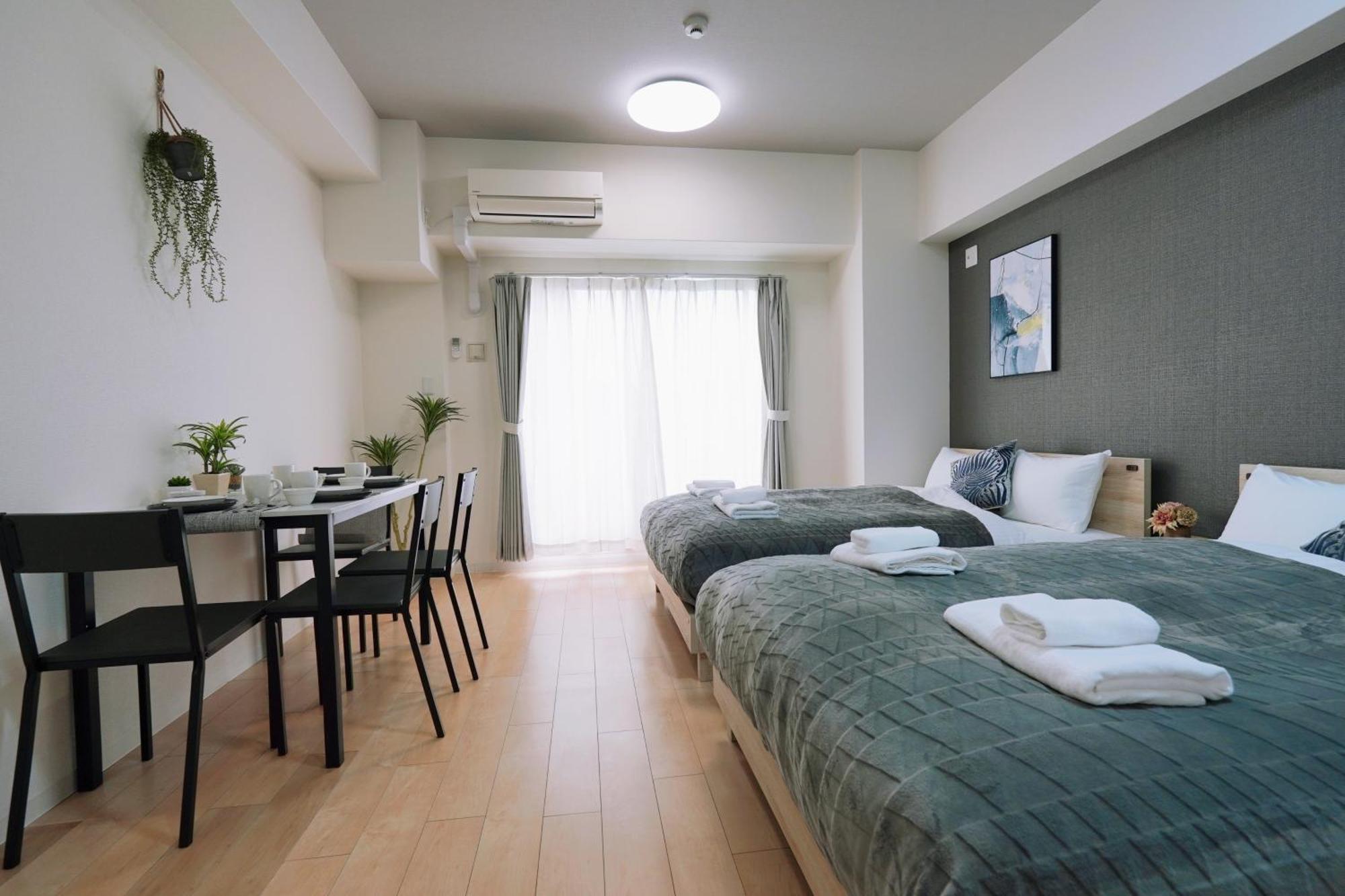 Dotonbori Royal II Apartment Osaka Exterior photo