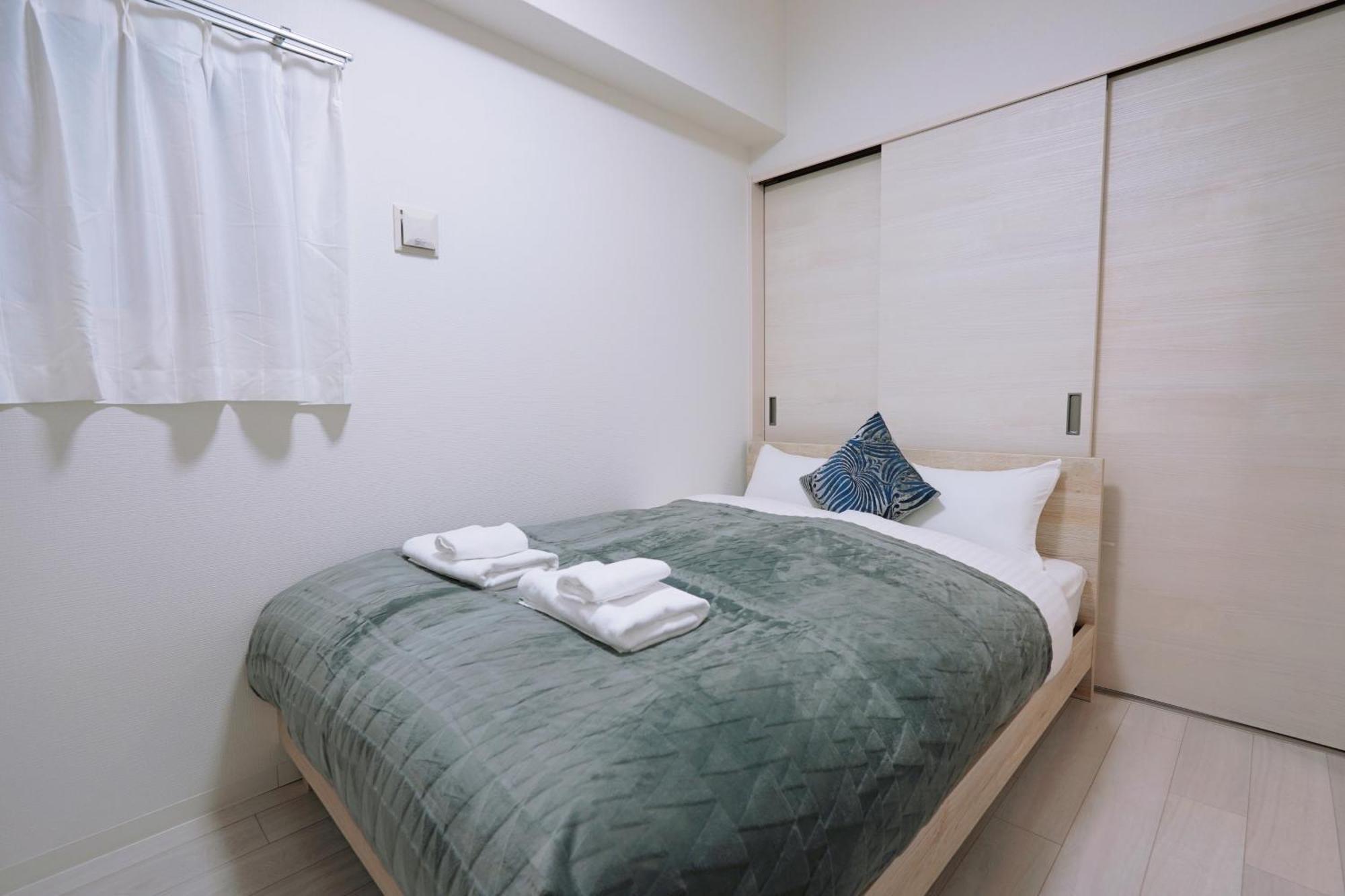 Dotonbori Royal II Apartment Osaka Exterior photo